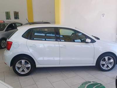 Volkswagen Polo EURO 6 NEOPATENTATI Bianco usata Follonica