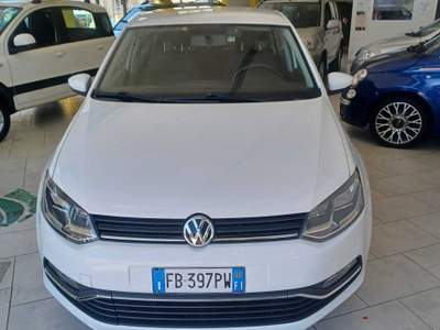 Volkswagen Polo EURO 6 NEOPATENTATI Bianco usata Follonica