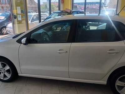Volkswagen Polo EURO 6 NEOPATENTATI Bianco usata Follonica