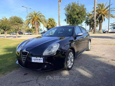 Alfa Romeo Giulietta jtdm(2) Distinctive 170cv Lilla usata Grottammare