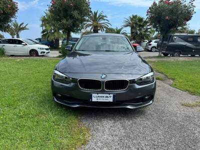BMW Serie 3 318d 318 d Touring Luxury auto Giallo usata Grottammare