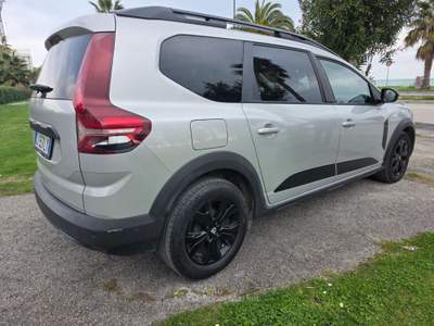 Dacia Jogger 1.0 tce Extreme Gpl 100cv Nero usata Grottammare