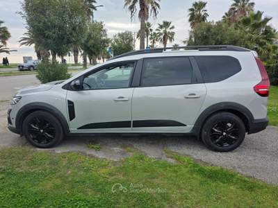 Dacia Jogger 1.0 tce Extreme Gpl 100cv Nero usata Grottammare