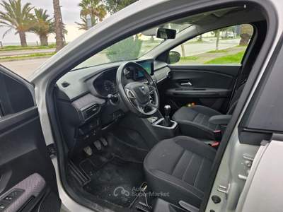 Dacia Jogger 1.0 tce Extreme Gpl 100cv Nero usata Grottammare