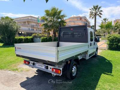 Fiat Ducato 35 LH1 2.3 mjt 150cv d.cab E6 Bianco usata Grottammare