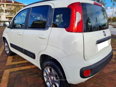 Fiat Panda 1.3 MJT 80 cv S & S 4 x 4 Bianco usata Grottammare