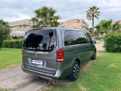 Mercedes-Benz Classe V Mercedes V 220 D Exclusive 9G-Tronic Plus Long Giallo usata Grottammare
