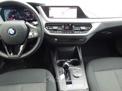 BMW Serie 1 116d d 5p. Advantage Automatico Bianco usata Quattro Castella