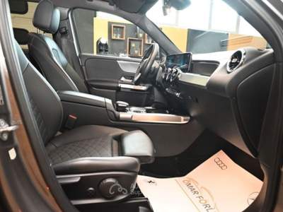Mercedes-Benz Classe GLB AUTOMATIC SPORT 163CV NAVI LED 18"CAM GANCIO FULL! Grigio usata Brescia