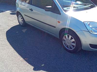 Ford Fiesta Unico proprietario, mai incidentata ristrutturata Verde usata Orte
