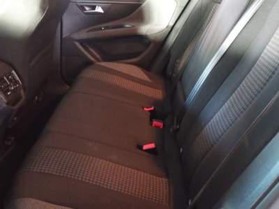 Peugeot 3008 Peugeot 3008 HDi Active Nero usata Genzano di Roma