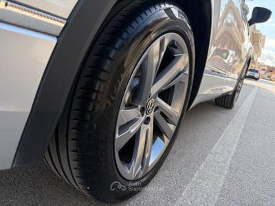 Volkswagen Tiguan 2.0TDI 150 DSG R-Line *69000KM* Argento usata San Michele Salentino