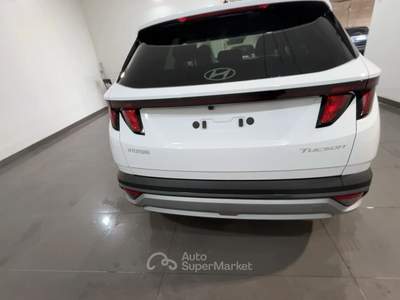 Hyundai Tucson HYUND TUCSON 1.6 CRDI 48V BUSINESS 2WD DCT Tucson 1.6 crdi 48V Business 2wd dct Bianco usata Roma