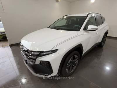 Hyundai Tucson HYUND TUCSON 1.6 CRDI 48V BUSINESS 2WD DCT Tucson 1.6 crdi 48V Business 2wd dct Bianco usata Roma