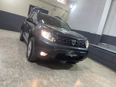 Dacia Duster 4x2 Prestige Grigio usata Giugliano in Campania
