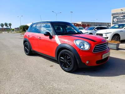 MINI Cooper Countryman 1.6 d Arancione usata Modica
