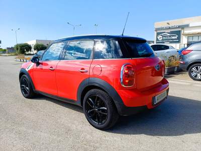 MINI Cooper Countryman 1.6 d Arancione usata Modica