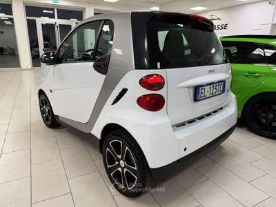Smart ForTwo Fortwo II 2007 1.0 mhd bianca lim 70cv usata Bussolengo