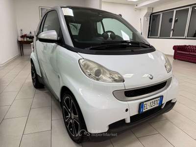 Smart ForTwo Fortwo II 2007 1.0 mhd bianca lim 70cv usata Bussolengo