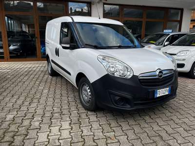 Opel Combo unico proprietario Bianco usata Sirignano