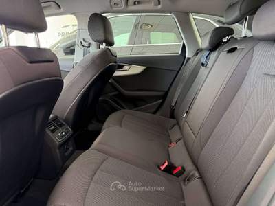 Audi A4 A4 V 2019 Avant Avant 30 2.0 tdi mhev Business 136cv s-tronic usata Bussolengo