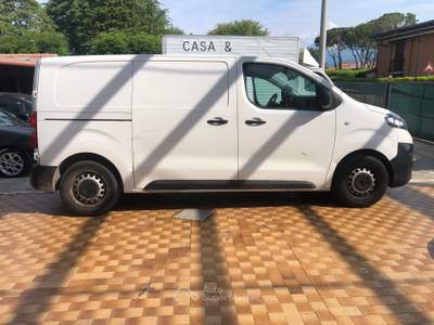 Opel Vivaro Cambio Automatico Bianco usata Manerba del Garda