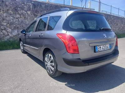Peugeot 308 neopatentati Argento usata Massa