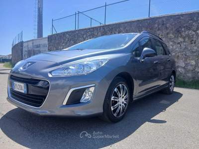 Peugeot 308 neopatentati Argento usata Massa