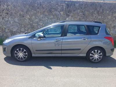 Peugeot 308 neopatentati Argento usata Massa