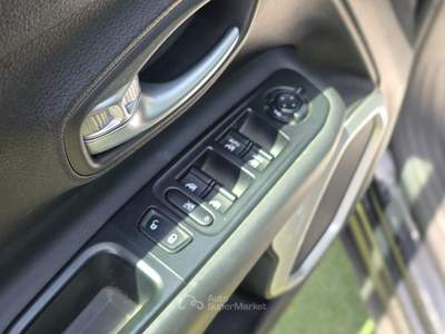 Jeep Renegade 2.0 140CV AUTOMATICO AT9 LIMITED - 2016 Nero usata San Gennaro Vesuviano