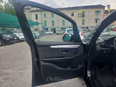BMW Serie 2 Gran Tourer 218d 7 POSTI - AUTOMATICA - NON FUMATORE Nero usata Brescia