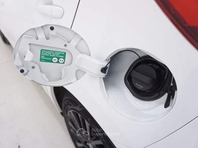 Mazda 2 Miglior prezzo garantito e consegna in pochi giorni Bianco usata Reggio nell'Emilia