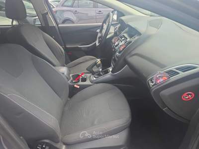 Ford Focus NON FUMATORE - NEOPATENTATO - SW usata Brescia