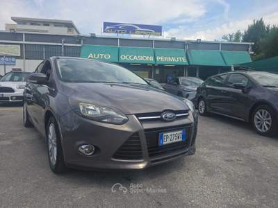 Ford Focus NON FUMATORE - NEOPATENTATO - SW usata Brescia