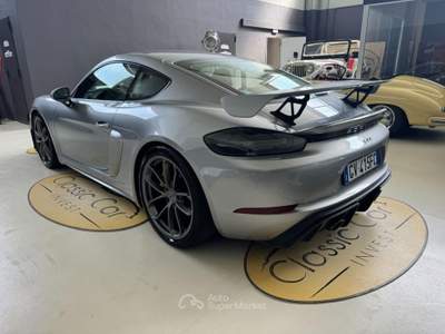 Porsche 718 718 Cayman 4.0 GT4 / CARBO / PORSCHE APPROVED Argento usata Medesano