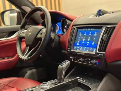 Maserati Levante AWD Trofeo PARI AL NUOVO PERMUTE GARANZIA Nero usata Latina