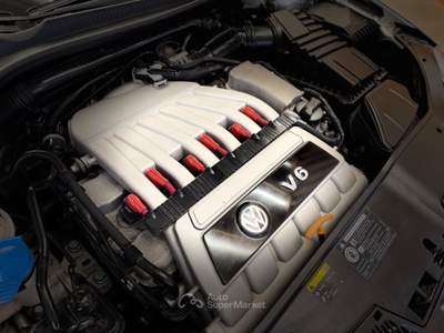 Volkswagen Golf R32 5PORTE DSG PELLE TETTO 250CV PERMUTE FULL Argento usata Latina