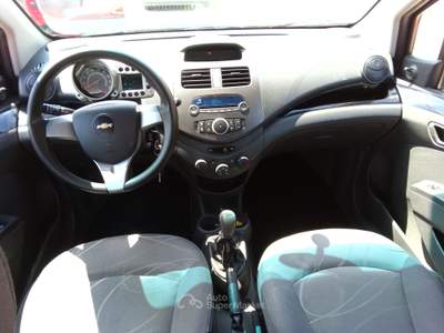 Chevrolet Spark CHEVROLET SPARK BENZ.GPL Rosso usata VIGEVANO