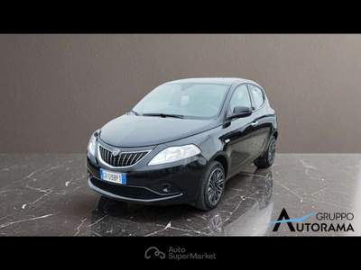 Lancia Ypsilon  my24 1.0 firefly 70 cvstart&stop hybrid oro Nero usata Modena