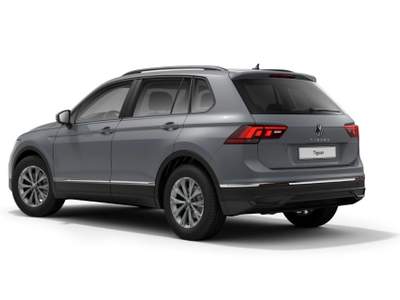 Volkswagen Tiguan  - tiguan 2.0 tdi r-line 150cv dsg Bianco usata Salerno