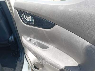 Nissan Qashqai No fumatore Bianco usata Viterbo
