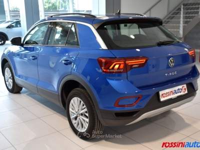 Volkswagen T-Roc 2.0 TDI 150 CV DSG LIFE Blu/Azzurro usata Quinzano D'oglio