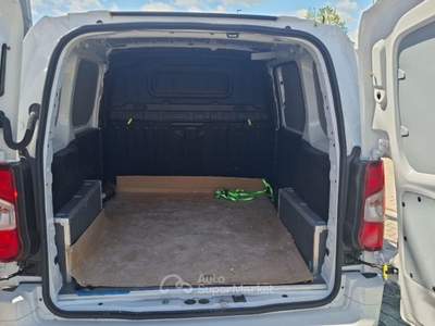 Peugeot Partner BlueHDi 100 S&S PC 1000Kg Furgone Premium Grigio usata Ancona