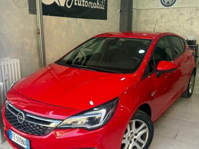 Opel Astra Start&Stop aut. 5 porte Innovation Rosso usata Moncalieri