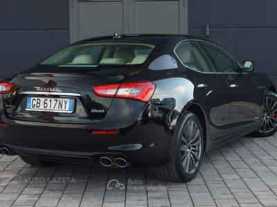 Maserati Ghibli V6 Diesel Granlusso Nero usata Caorso