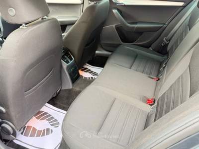 Skoda Octavia 1.6 TDI 115CV DSG Executive Grigio usata Codroipo