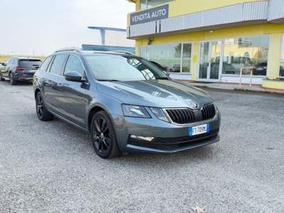 Skoda Octavia 1.6 TDI 115CV DSG Executive Grigio usata Codroipo