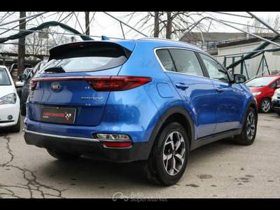 Kia Sportage 1.6 CRDI 136 CV 2WD Mild Hybrid Business Class Blu/Azzurro usata Castenaso