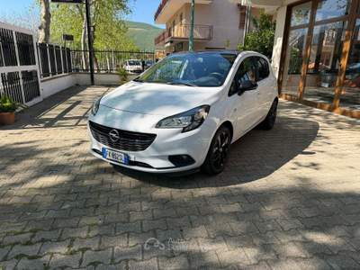 Opel Corsa unico proprietario Bianco usata Sirignano