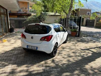 Opel Corsa unico proprietario Bianco usata Sirignano